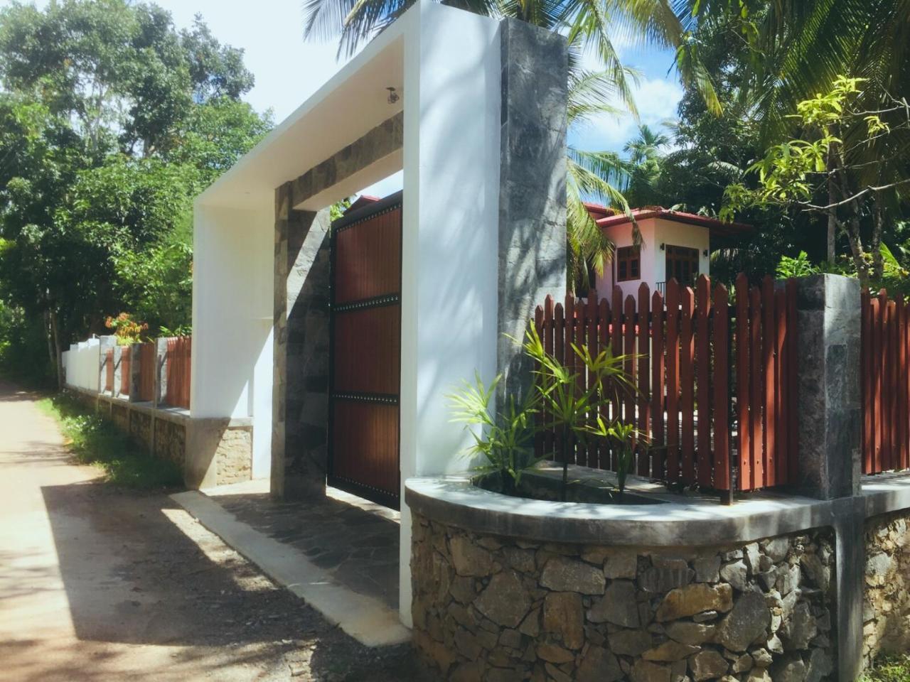 Casa Blanca Ahangama Exterior foto